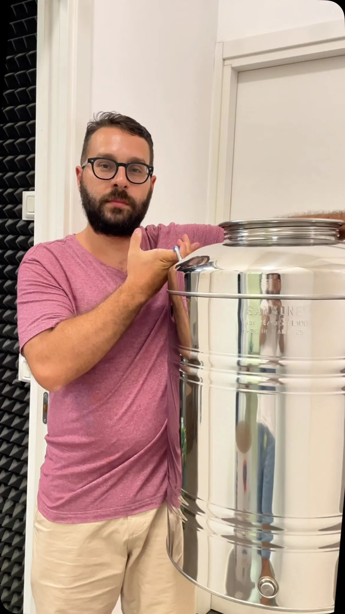 I nostri contenitori in acciaio inox sono grandi, resistenti e a tenuta stagna!🫣 Li…
